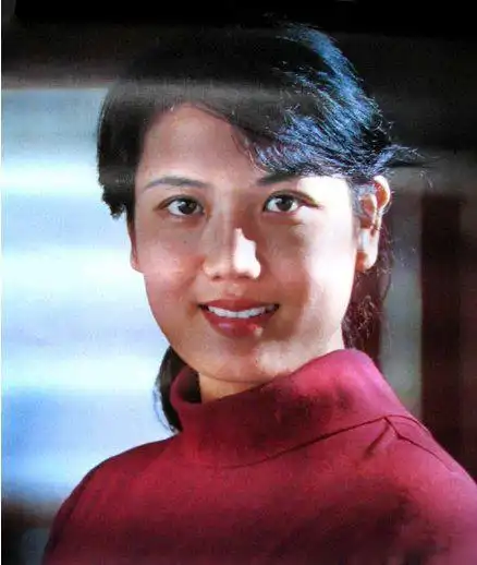 演员李秀明近况与近照曝光 知情人称其在加拿大相夫教子