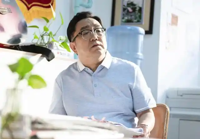 演员句号:二婚娶小11岁的丫蛋,让丧子的岳父岳母晚年不再流泪