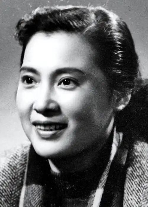 回顾演员秦怡:一代人的女神,命运曲折离奇,100岁终能安享晚年