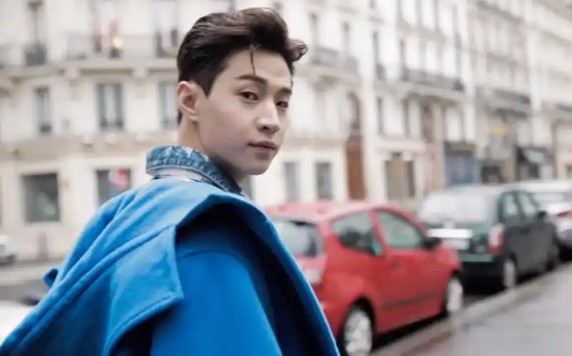 henry刘宪华x风度mens uno巴黎时装周(街拍系列)_哔哩哔哩_bilibili