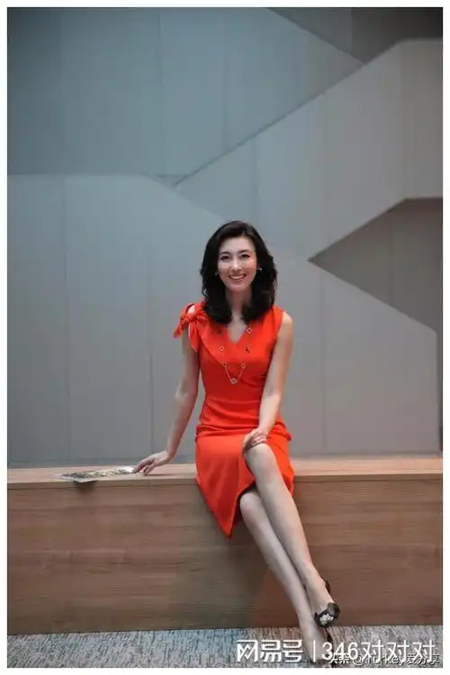 主持人李红和桑晨谁更美?