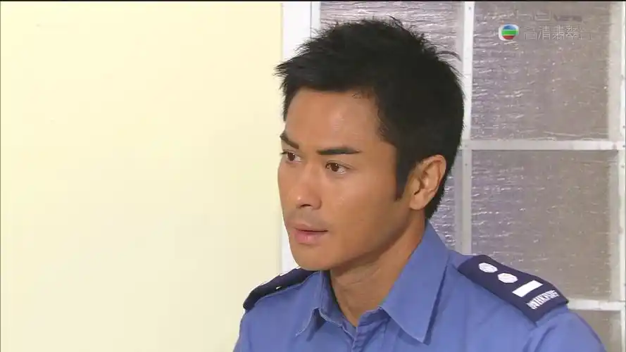 电视剧烈火雄心iii郑嘉颖角色剧照图片