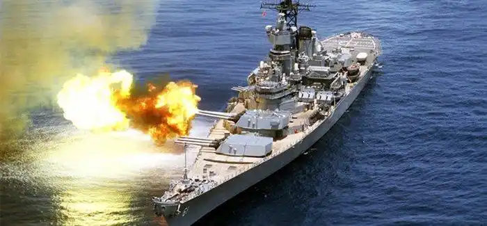 衣阿华级战列舰蒙大拿级