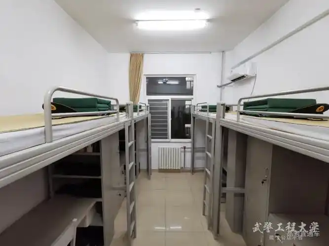 个个宿舍有空调,间间寝室有暖气,让你清凉一夏,温暖整冬.