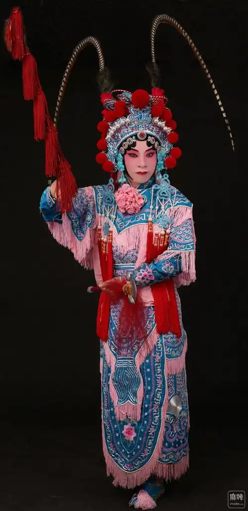 京剧扈家庄 扈三娘 京剧武旦刀马旦 京剧旦角化妆 我是戏子-麻辣摄影