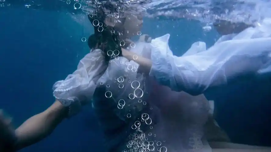 【溺水小刀】电影剪辑-小松菜奈x菅田将晖