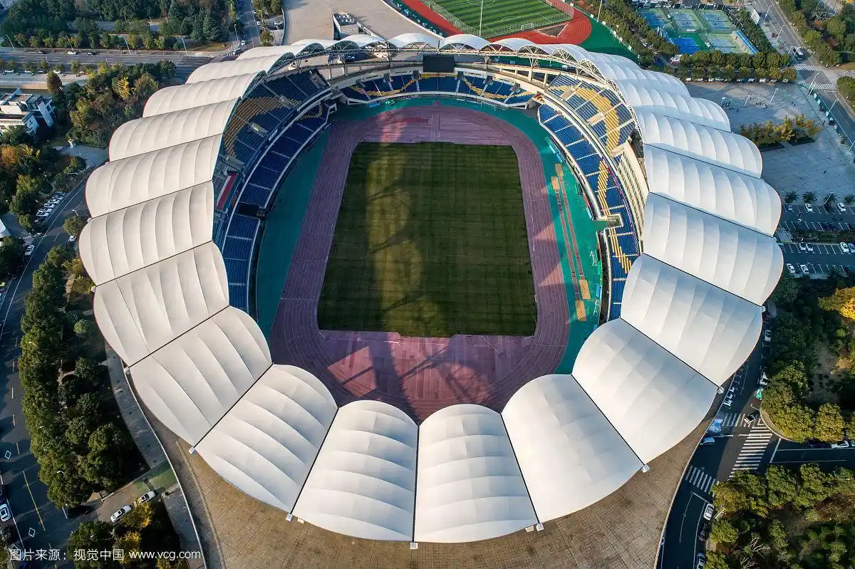 航拍 苏州昆山市 体育中心足球场