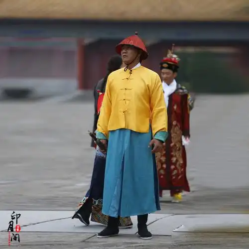 古装清朝影视大臣臣服王爷官兵侍卫黄马褂马褂民族服装