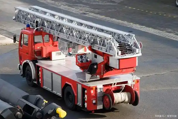 云梯消防车最高多少层:国内与国外市场的深度解读