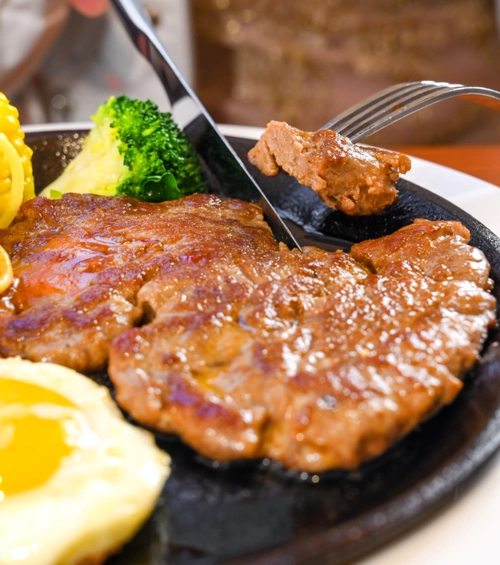 【金艾奇牛排】198元抢购原价536元生鲜牛排全家福套餐,全市四区三县