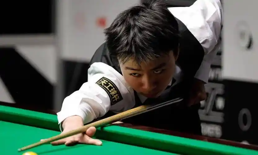 原创八十斯诺克震惊我们排名冠军出局54岁的世界冠军也被淘汰