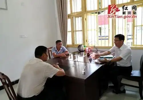 新田县委书记唐军听民声解民忧