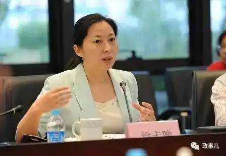 选拔415位年轻干部这是上海市委1号课题