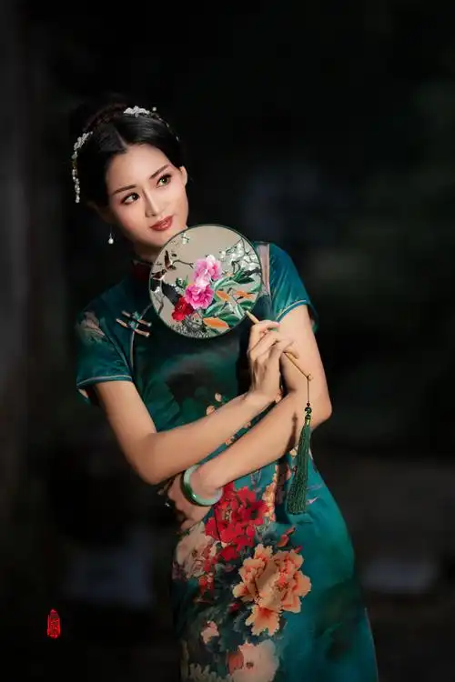 印像.渼陂,云成雨原创古村 旗袍人像