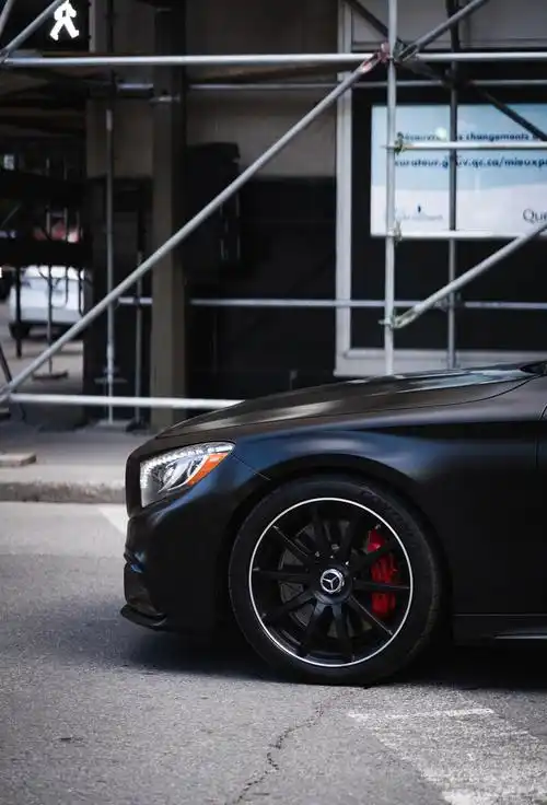 黑色奔驰amg汽车图片