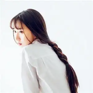女生头像单马尾图片女生头像高马尾