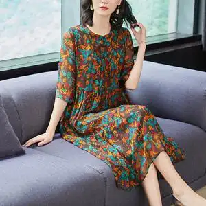 大码阔太太妈妈真丝连衣裙女夏装高贵胖人洋气遮肚显瘦减龄碎花裙