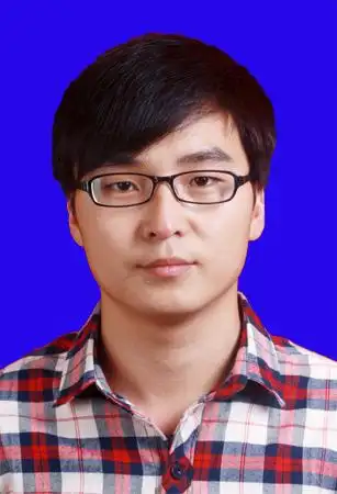 谁能帮我换成蓝底的一寸照片.