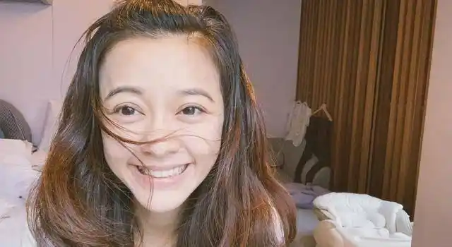 和导演许富翔婚同时宣布怀孕的陈意涵,在孕期不畏众人的担心,照样跑步