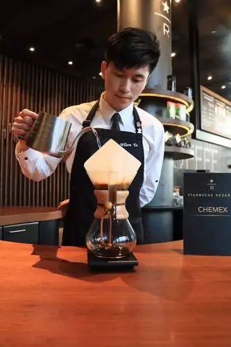 星巴克佛山10周年!咖啡大师带你解锁新玩法,亲测好玩!