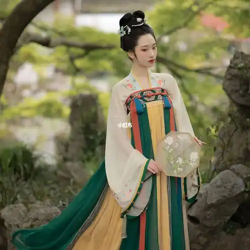 69的池夏 聊斋:天香醉 唐制对襟上襦6米摆齐胸襦裙#汉服日常