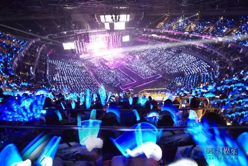 sj上海演唱会观众席.