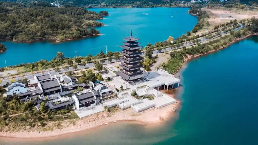 d5 千岛湖-城中湖游船-水下古城-返程d4 狮子林或耦园-寒山寺-七里