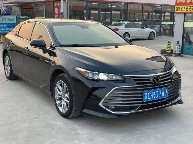 丰田 亚洲龙  2021款 2.5l touring尊贵sport版图片