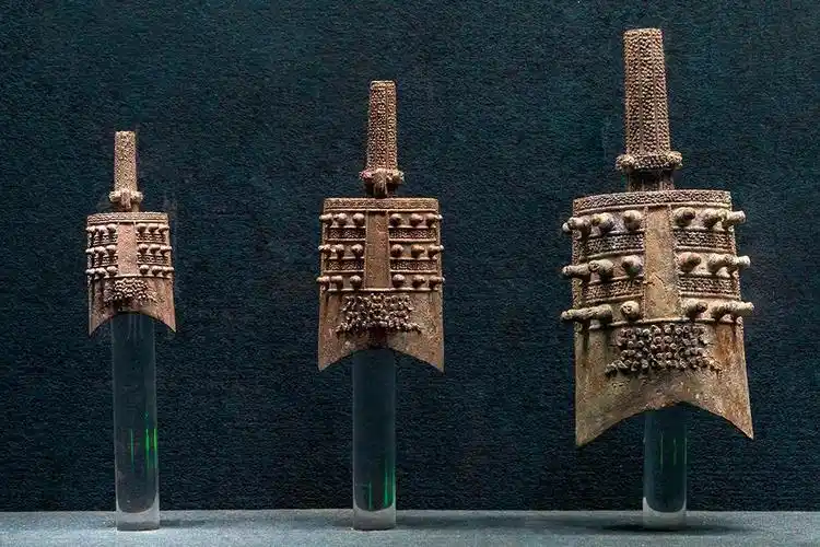 曾侯與编钟春秋晚期湖北省随州市文峰塔m1出土10↑铜鼎春秋晚期湖北