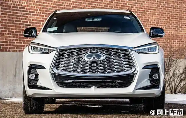依然是进口英菲尼迪全新qx55实拍20t溜背造型预计卖40万