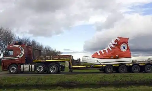 世界上最大的鞋有多大?