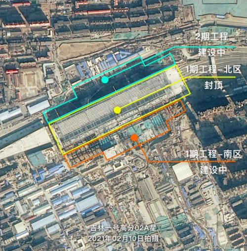 2021年4月30日丰台站改建工程-站房工程一期南区主体结构封顶.