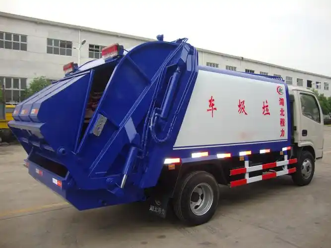福瑞卡4方压缩垃圾车