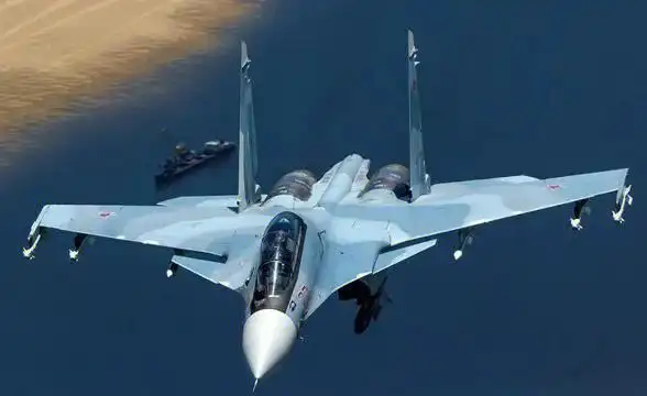 第怂-33苏33战斗机苏-33战斗机苏33图片su-33苏33苏33战斗机图片su