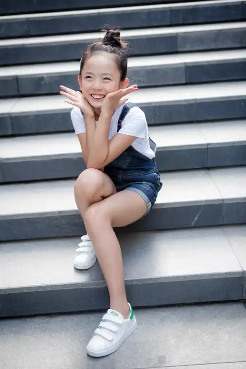 美篇记录我的美好瞬间(8周岁)