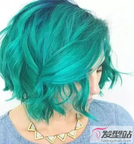 绿色头发怎么染好看染个绿发色这才是你要的时尚