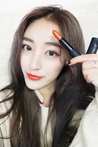 泰国atreus鎏金南瓜色金闪口红持久滋润at人鱼姬南瓜色