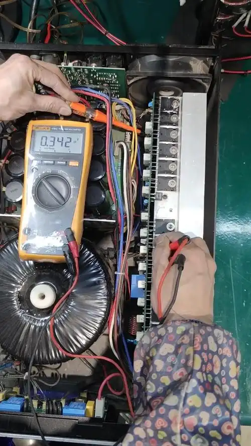 功放维修 一台ca20功放机接380v烧坏的维修过程分享,舞台演出设备维修