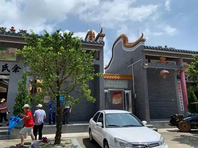 鹤山宅梧余氏宗祠,龙潭山,开平万隆客栈一天