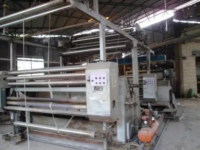 定型机台湾力根91年230定型机八箱带轧车一台