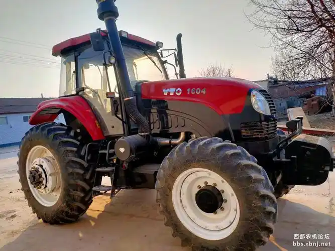 出售东方红出口版1604后双轮