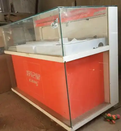 本人有多节二手玻璃柜台柜台出售,1.2米和1.5米