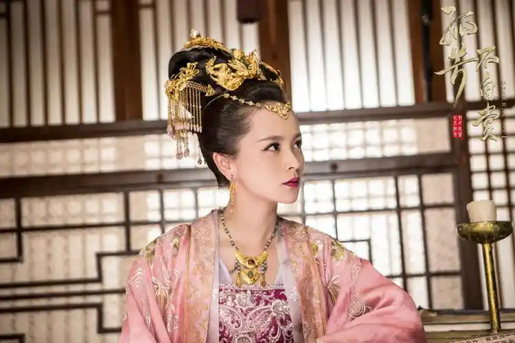 既能左右逢源又能借刀杀人,邓莎耍起"小心机"来也是挺厉害的啊!