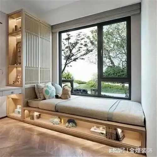 飘窗改造大揭秘:不敲不砸,如何巧妙设计鸡肋飘窗?