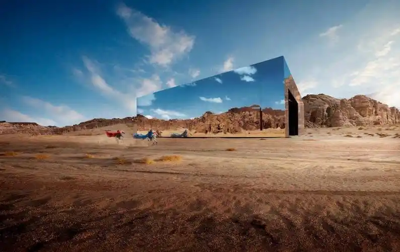 夸张阿拉伯石油王的钞能力全世界最大的镜面房