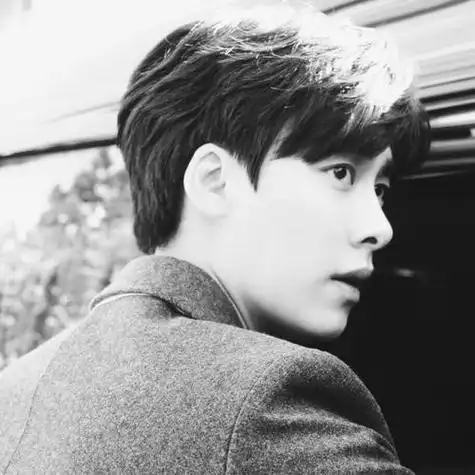 李易峰头像一枚