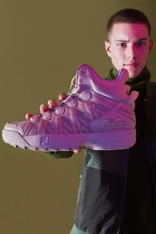 复古嘻哈风格filafusion推出融合鞋款dstackc