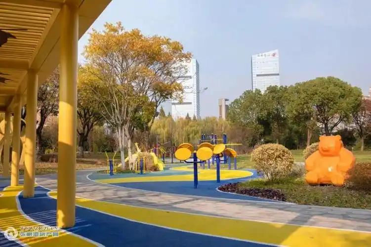 这座口袋公园于今年1月正式竣工开放