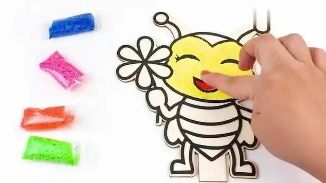 彩色黏土为小蜜蜂填色-学习和认识颜色