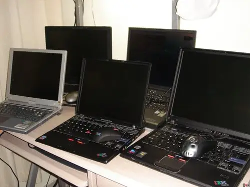 要都是我的就好了!我的业余工作就是帮朋友修理电脑 呵呵